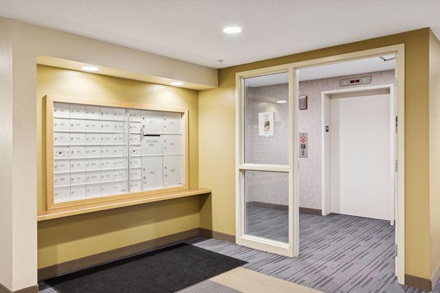 100 4th Avenue N 308, South Saint Paul, MN 55075