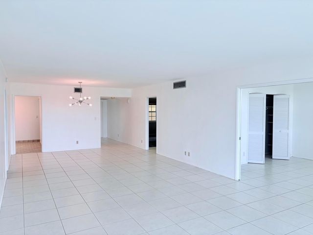 804 Cypress Grove Lane 508, Pompano Beach, FL 33069