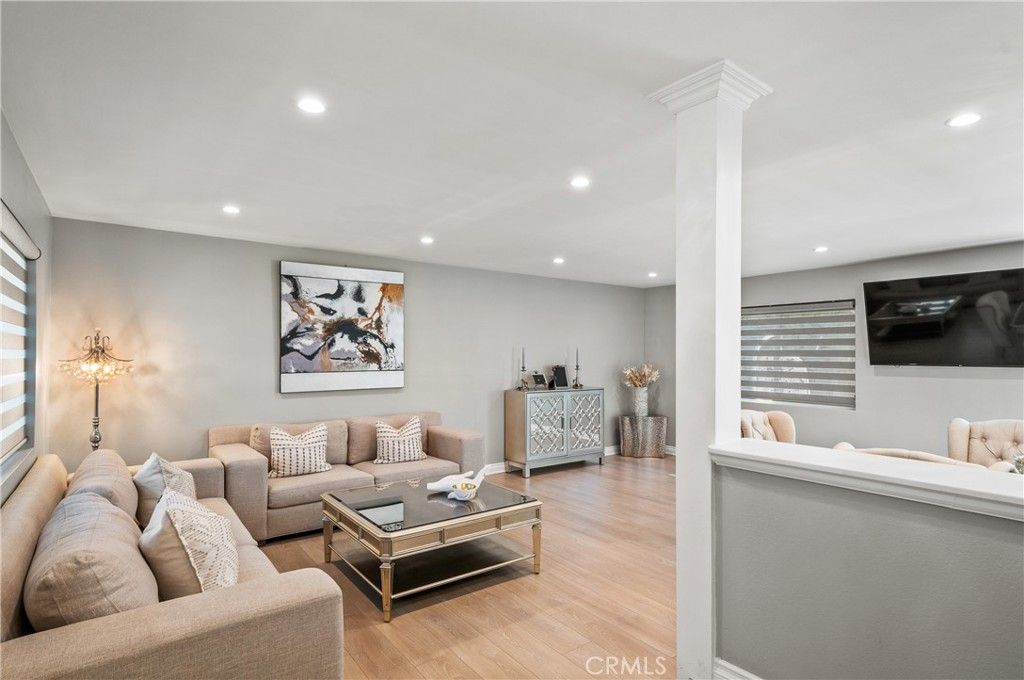 8311 Topeka Drive, Northridge, CA 91324 — photo 5