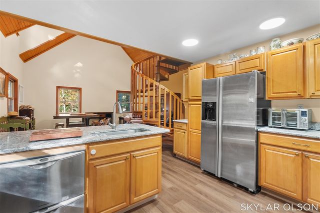 10711 N Tuttle Road, Free Soil, MI 49411