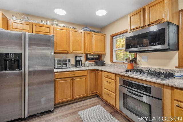 10711 N Tuttle Road, Free Soil, MI 49411