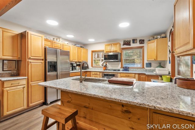 10711 N Tuttle Road, Free Soil, MI 49411