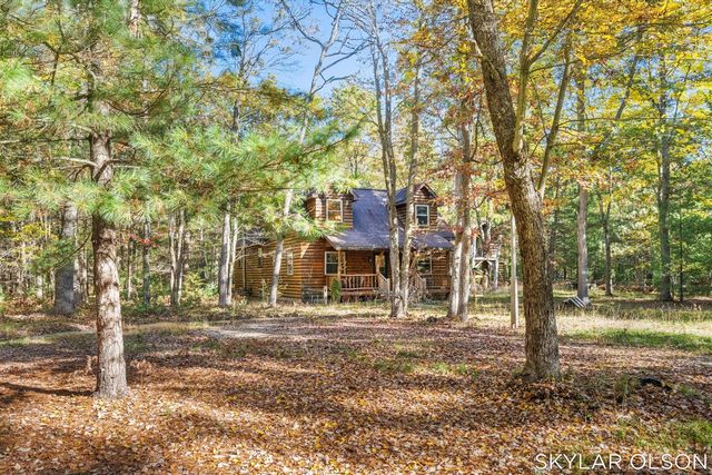 10711 N Tuttle Road, Free Soil, MI 49411