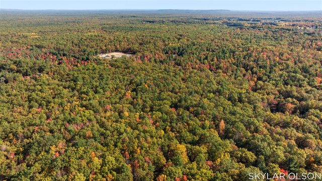 10711 N Tuttle Road, Free Soil, MI 49411