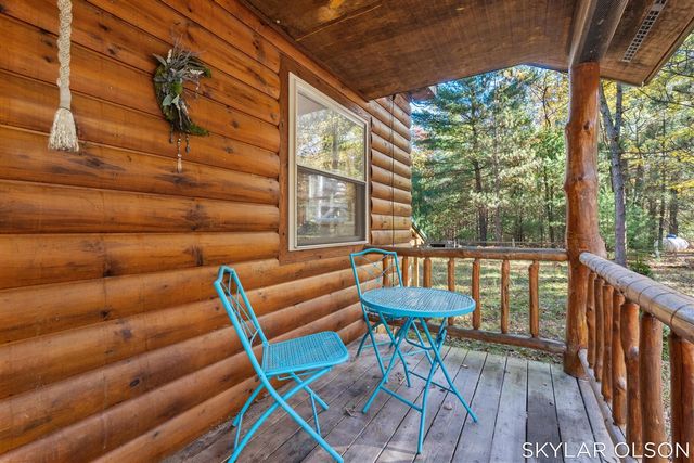 10711 N Tuttle Road, Free Soil, MI 49411