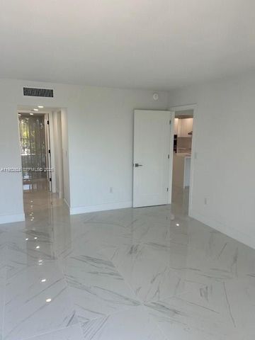 55 Ocean Lane Dr 3034, Key Biscayne, FL 33149