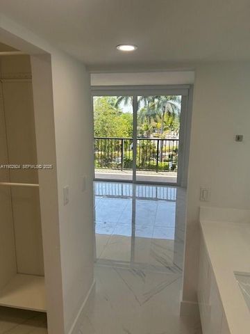 55 Ocean Lane Dr 3034, Key Biscayne, FL 33149