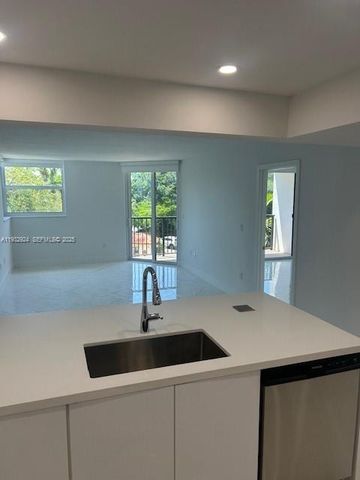 55 Ocean Lane Dr 3034, Key Biscayne, FL 33149