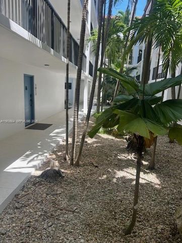 55 Ocean Lane Dr 3034, Key Biscayne, FL 33149