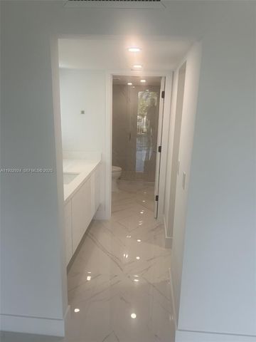 55 Ocean Lane Dr 3034, Key Biscayne, FL 33149