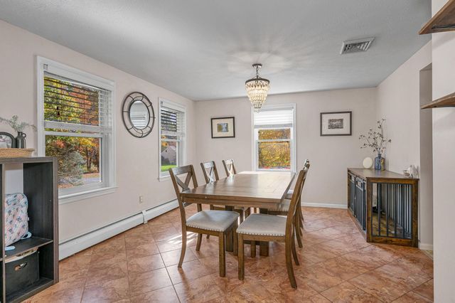 22 Brandy Lane, Pelham, NH 03076