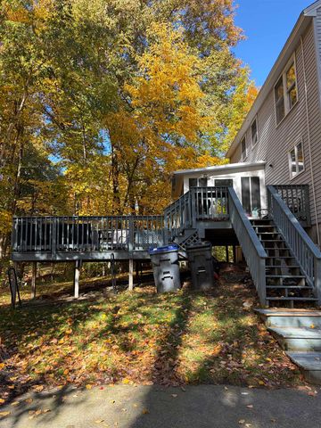 22 Brandy Lane, Pelham, NH 03076