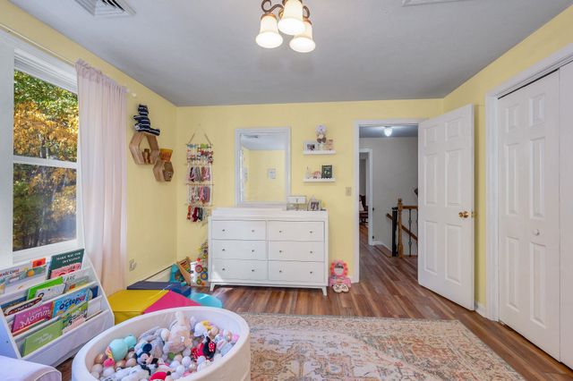 22 Brandy Lane, Pelham, NH 03076