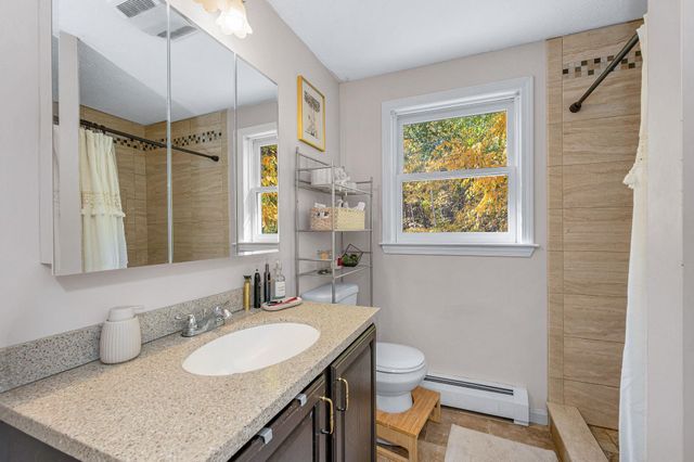 22 Brandy Lane, Pelham, NH 03076