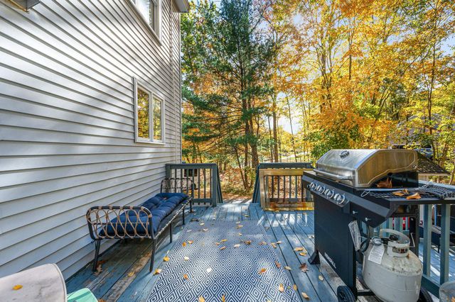 22 Brandy Lane, Pelham, NH 03076