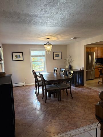22 Brandy Lane, Pelham, NH 03076
