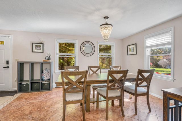 22 Brandy Lane, Pelham, NH 03076