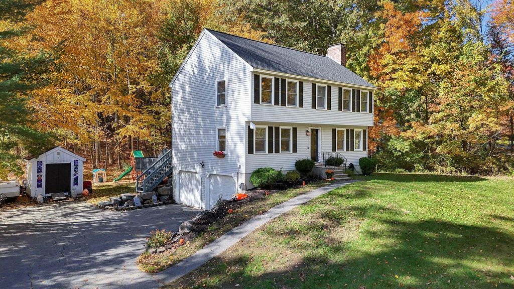 22 Brandy Lane, Pelham, NH 03076