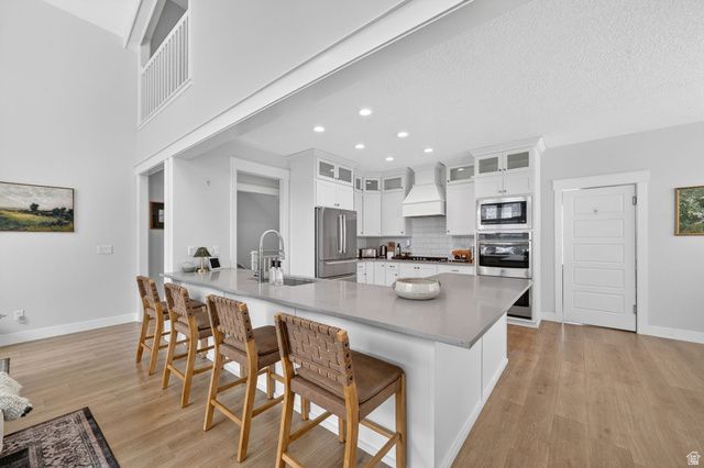 10854 S LAMOND DR, South Jordan, UT 84009