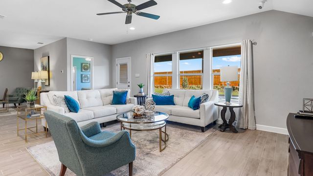 1326 INKS Drive, Desoto, TX 75115