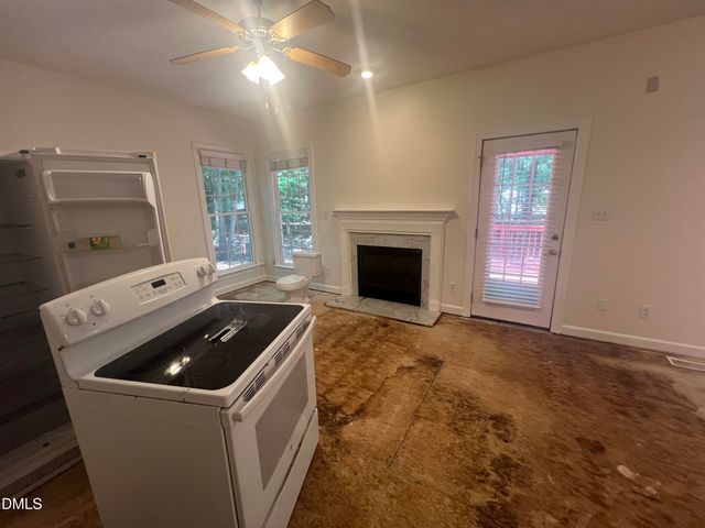 109 Brampton Circle, Clayton, NC 27527