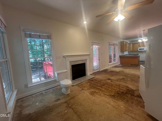 109 Brampton Circle, Clayton, NC 27527