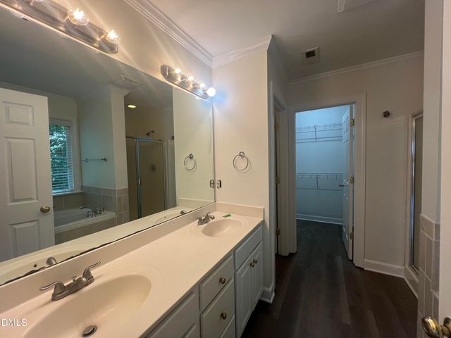109 Brampton Circle, Clayton, NC 27527