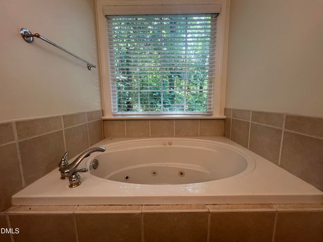 109 Brampton Circle, Clayton, NC 27527
