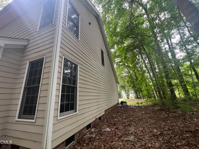 109 Brampton Circle, Clayton, NC 27527