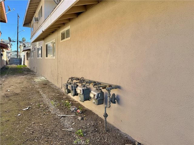 2430 Angela Street, Pomona, CA 91766