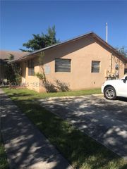 1008 SW 8th St 1008, Hallandale Beach, FL 33009