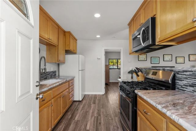 3115 Glad Way, Lancaster, CA 93536