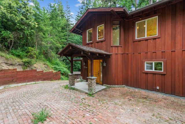 975 Logan Creek Road, Boulder Creek, CA 95006