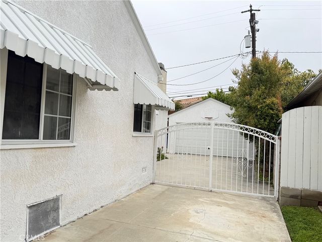 15312 Doty, Lawndale, CA 90260
