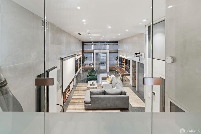 2459 Lombard Street, San Francisco, CA 94123