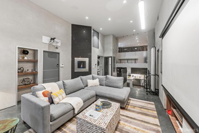 2459 Lombard Street, San Francisco, CA 94123