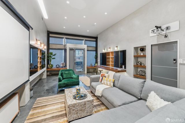 2459 Lombard Street, San Francisco, CA 94123