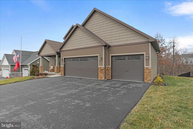 313 TOMS LANE, Greencastle, PA 17225