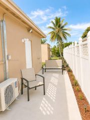 1740 NW 113th Avenue 1, Pembroke Pines, FL 33026