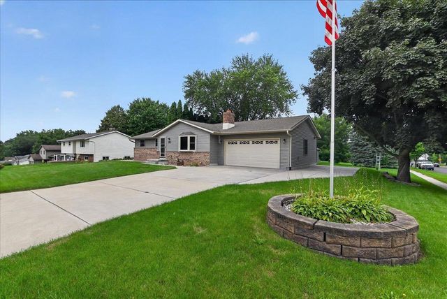 500 Hank's Hollow Trail, Deforest, WI 53532