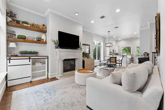 734 Warwick Lane, Coppell, TX 75019