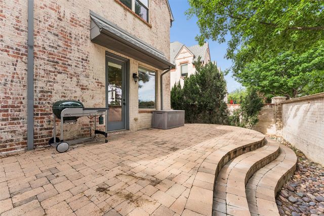 734 Warwick Lane, Coppell, TX 75019