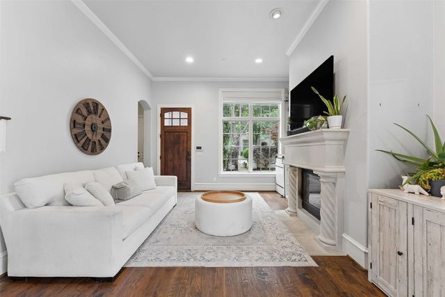 734 Warwick Lane, Coppell, TX 75019