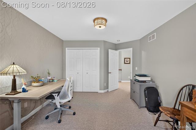 16525 W Horseshoe Trail, Linden, MI 48451