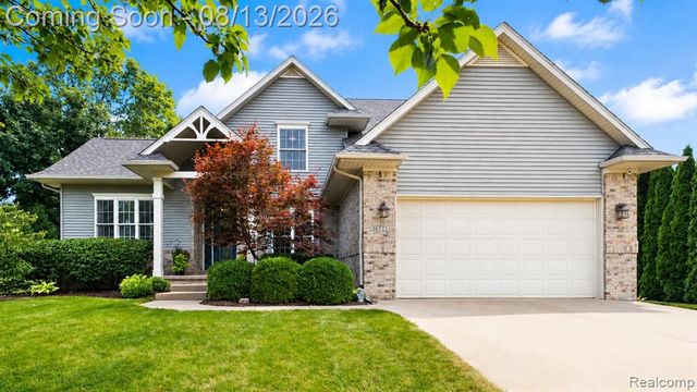16525 W Horseshoe Trail, Linden, MI 48451