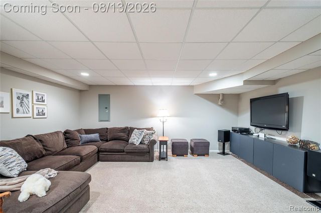 16525 W Horseshoe Trail, Linden, MI 48451