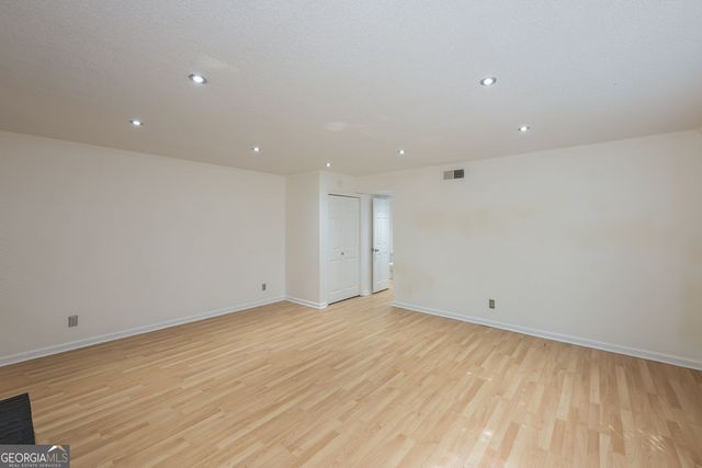 9070 Cobbler Court, Roswell, GA 30076