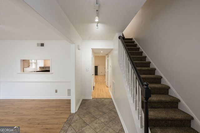 9070 Cobbler Court, Roswell, GA 30076