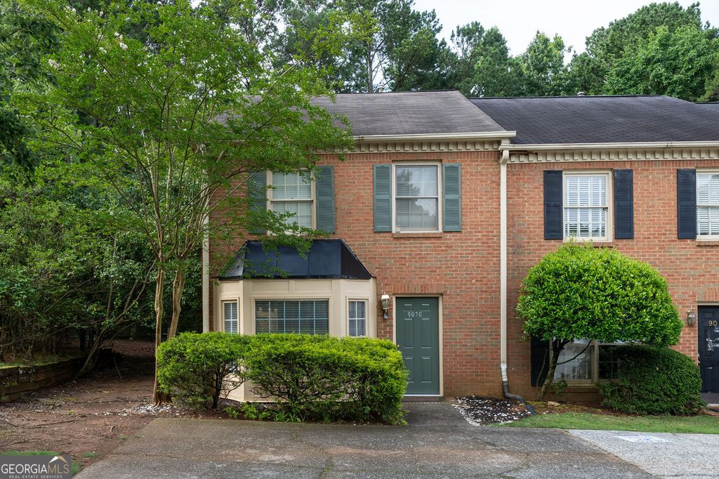 9070 Cobbler Court, Roswell, GA 30076