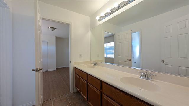 13645 Mayflower, Victorville, CA 92392